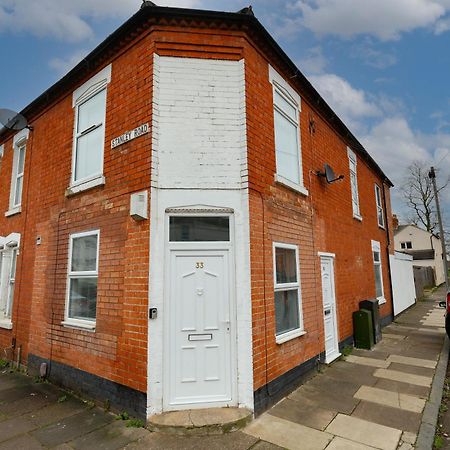 33 Stanley Road Vila Northampton Exterior foto